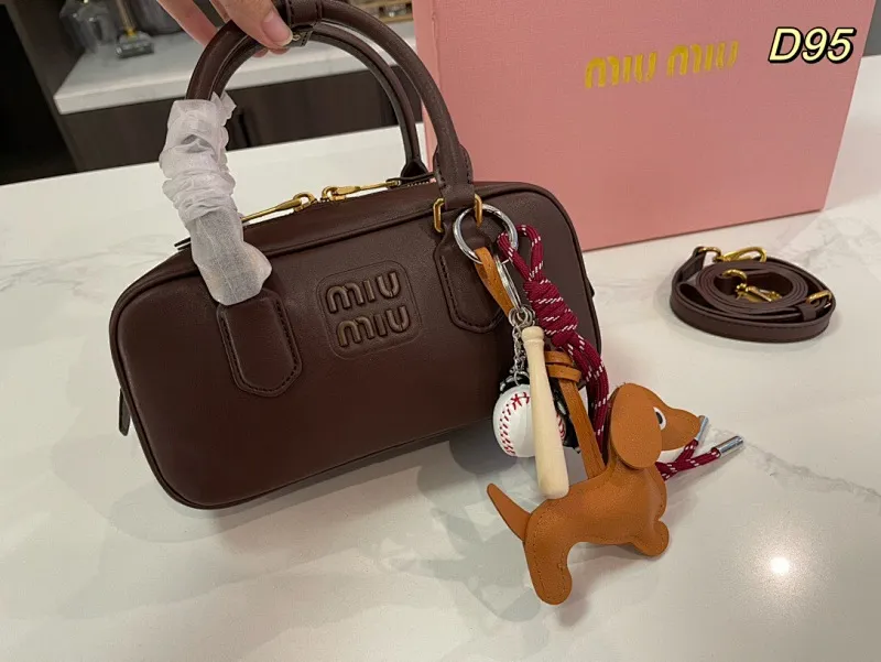 All categories Official website "Brand Women's Bags" Women's Bags 💙 miumiu 2024 new MIUMIU handbags