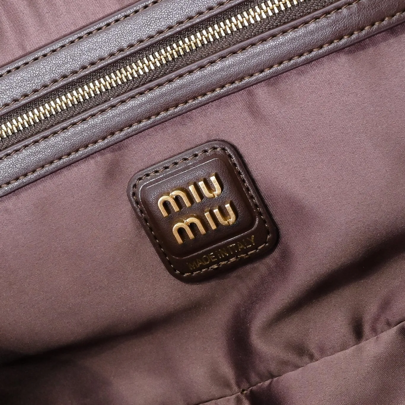 All categories Official website "Brand Women's Bags" Women's Bags 💙 miumiu 2025 new MiuMiu handbags