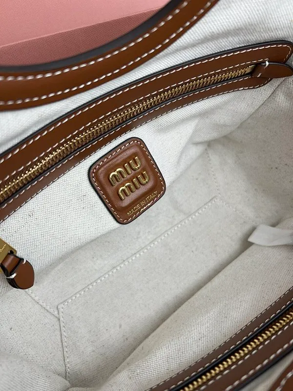 All Categories Official Website "Brand Women's Bags" Women's Bags 💙 miumiu 2026 Official Website MIUMIU Crossbody Bag