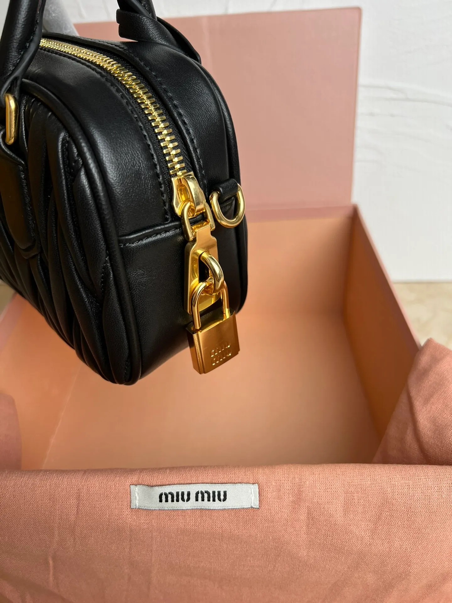 All Categories Official Website "Brand Women's Bags" Women's Bags 💙 miumiu 2026 Official Website MIUMIU Crossbody Bag