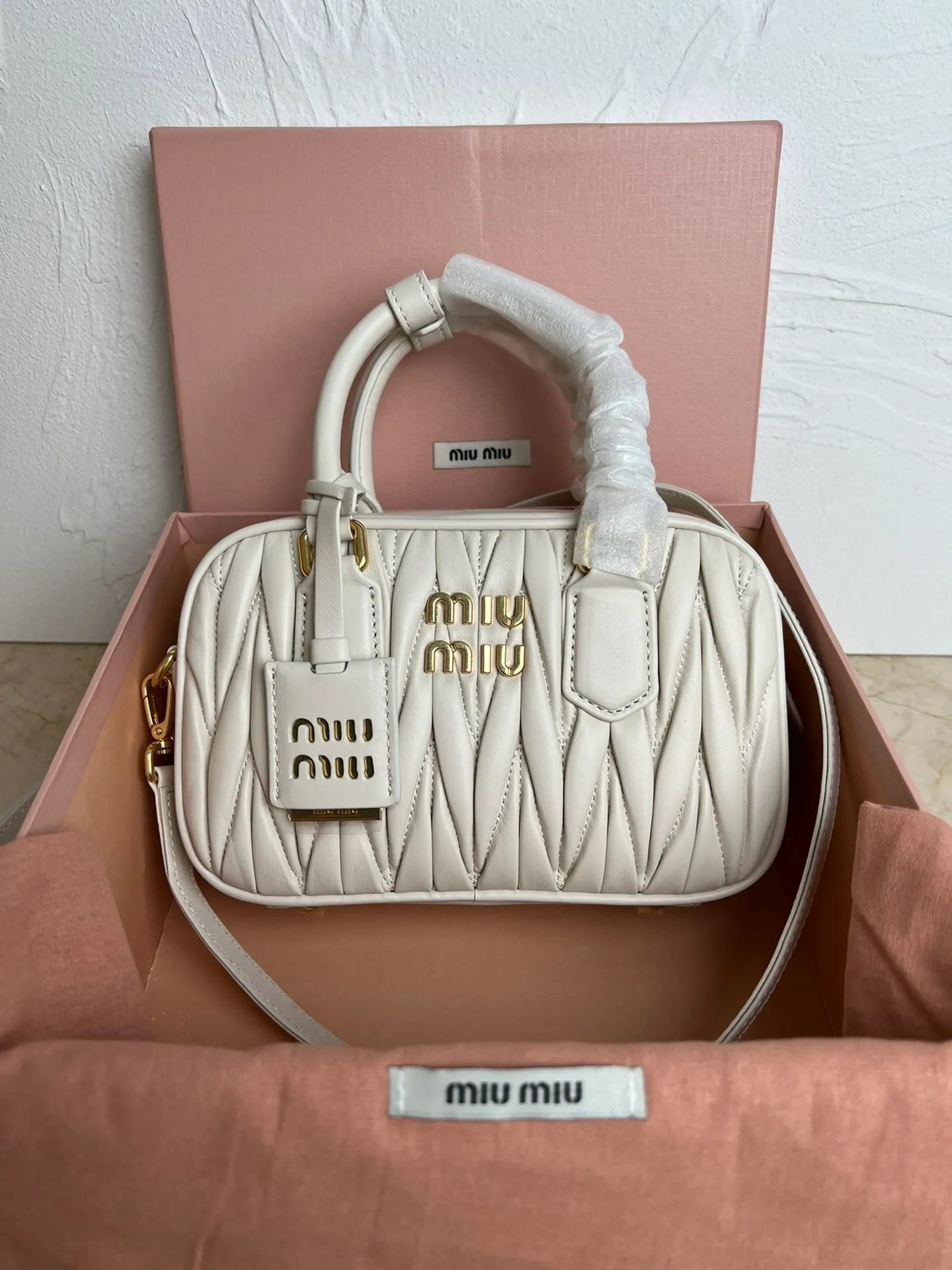 All Categories Official Website "Brand Women's Bags" Women's Bags 💙 miumiu 2026 Official Website MIUMIU Crossbody Bag