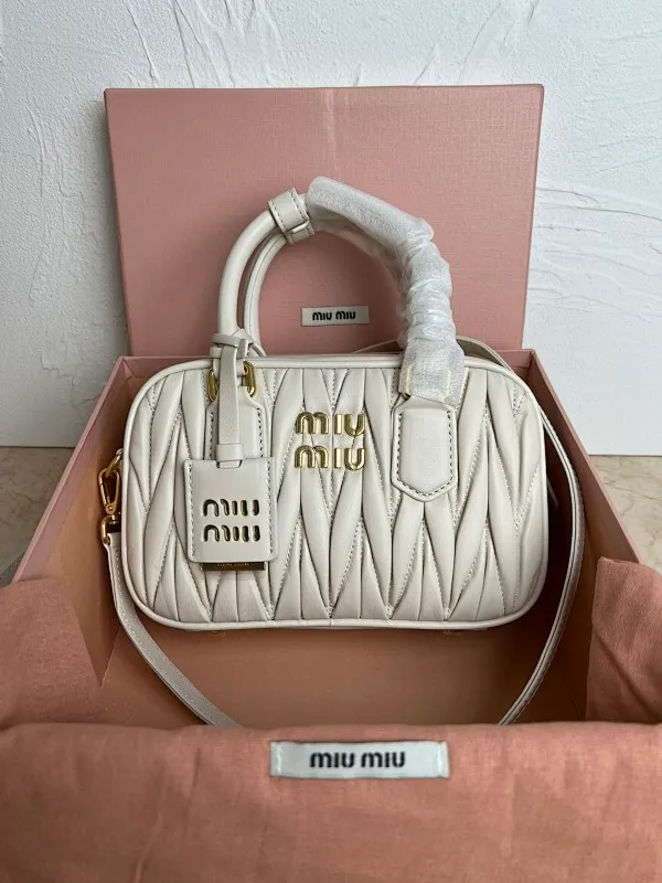 All Categories Official Website "Brand Women's Bags" Women's Bags 💙 miumiu 2026 Official Website MIUMIU Crossbody Bag