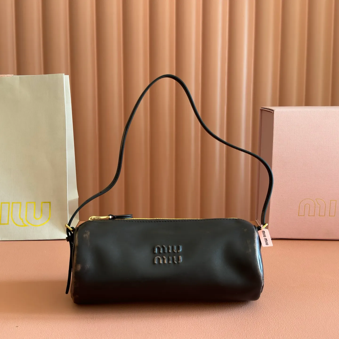 p1040💋💋💋[Special grade hardware original leather] Adventure Nappa sheep leather handbag/shoulder bag retro brown Size: W22×H9×D9cm No._5BG851