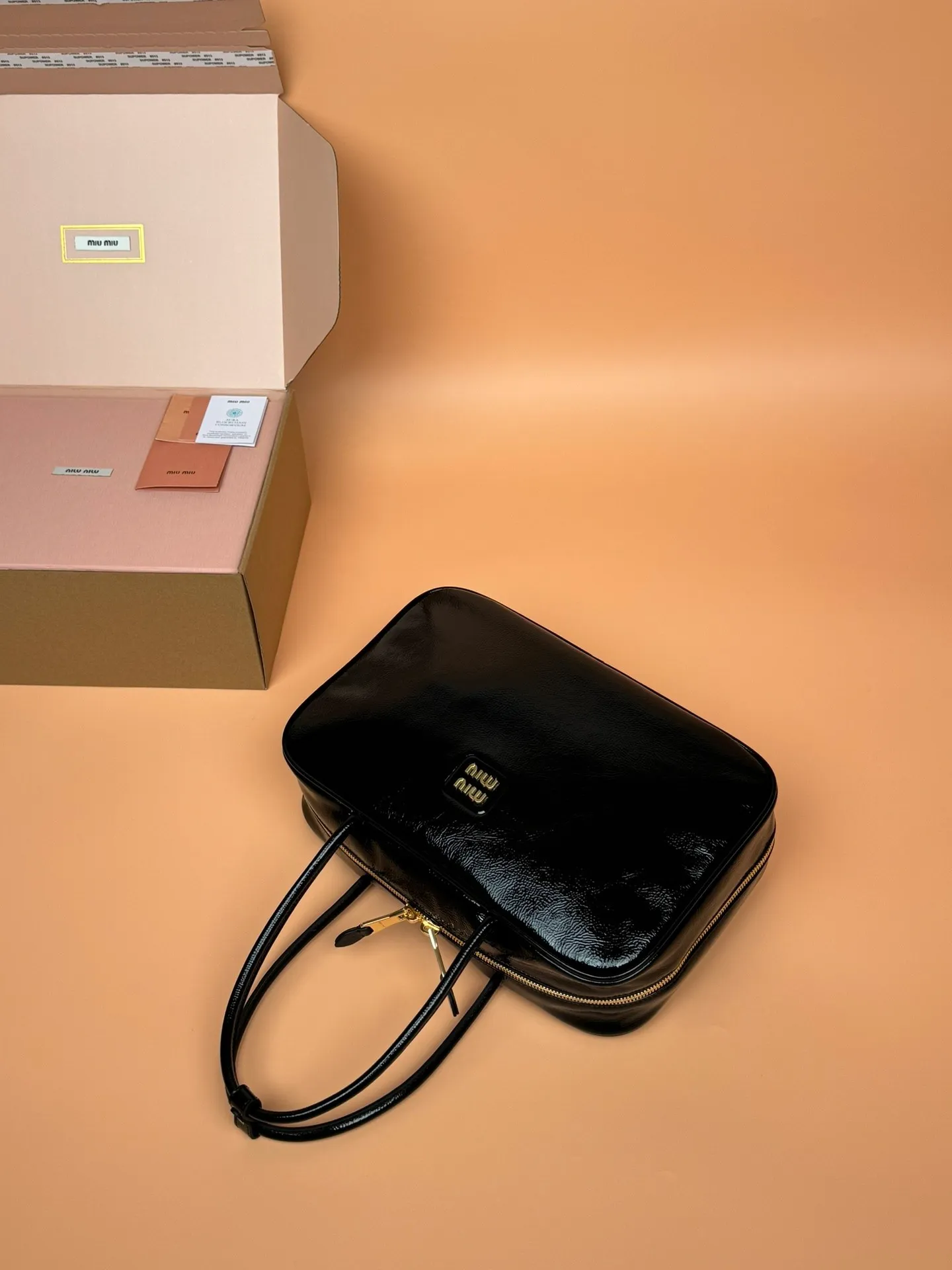 p1800🥇[Special grade hardware original leather] Beau Naplak patent sheep leather handbag/shoulder bag~ Size: W34×H23×D10cm No.: _5BB117 MM combination picture