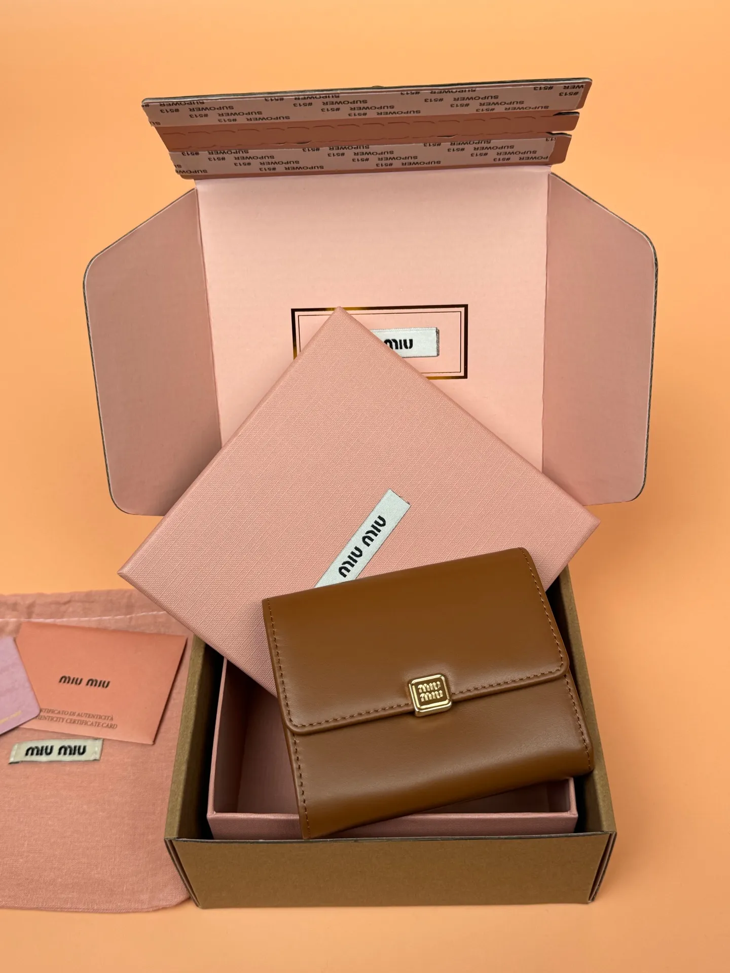 [Special grade hardware original leather] ¥600 ~ Imported cowhide wallet ~ Cognac color - Snap button closure - Metal letter logo - 2 card slots - 1 banknote compartment - 1 coin pocket - Lined Size: w11.5×h10.2×2cm No.: 5MH033_ MM0240