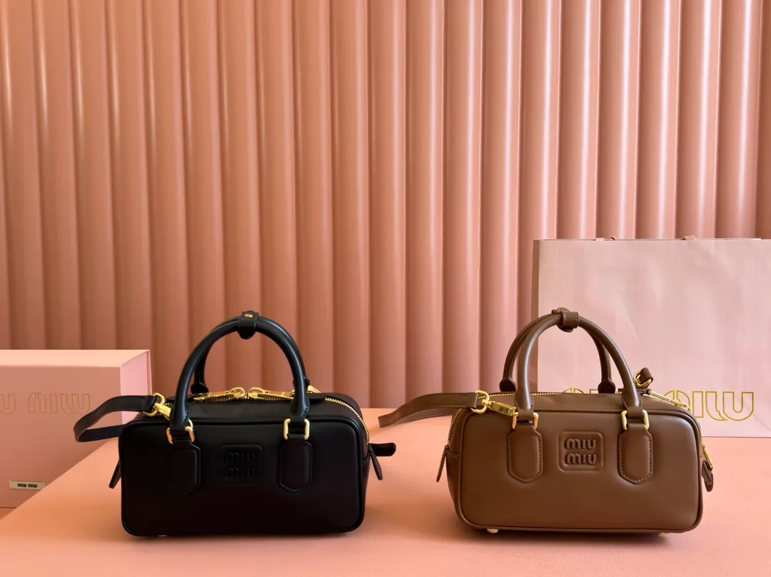 p1640💋💋💋【Full set of packaging at the counter】MIU MIU Miu Miu Caramel Bowling Upper Body Effect! Miu Miu WomenArcadia
