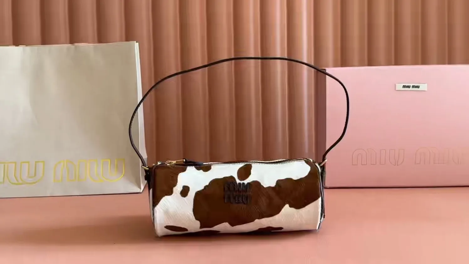 p1040💋💋💋[Special grade hardware original leather] Adventure Nappa sheep leather handbag/shoulder bag retro brown Size: W22×H9×D9cm No._5BG851