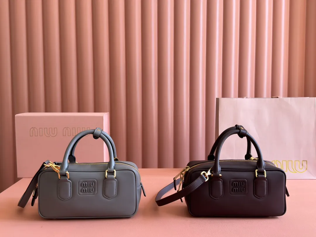 p1640💋💋💋【Full set of packaging at the counter】MIU MIU Miu Miu Caramel Bowling Upper Body Effect! Miu Miu WomenArcadia