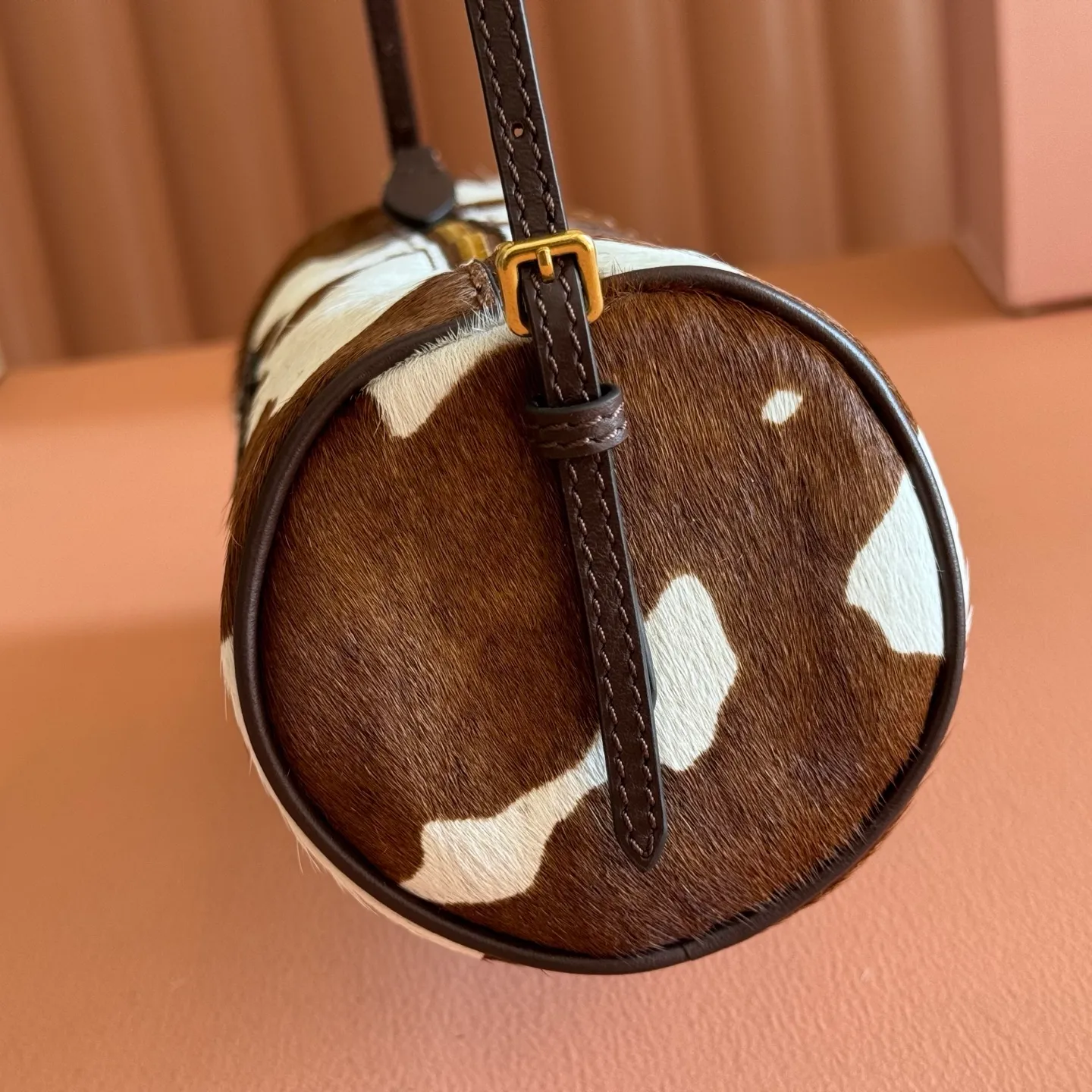 p1100💋💋💋[Special grade hardware original leather] Adventure Nappa calf leather handbag/ Size: W22×H9×D9cm No._5BG851