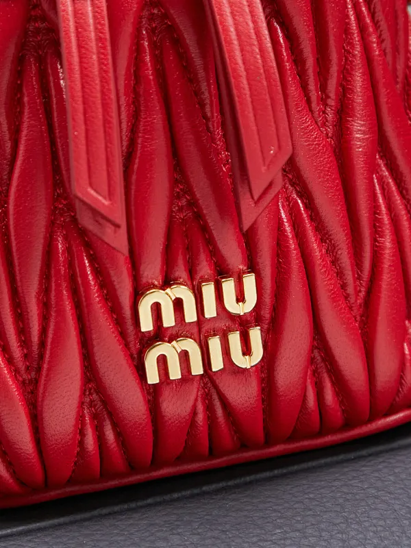 All categories Official website "Brand Women's Bags" Women's Bags 💙 miumiu 2026 new MIUMIU super mini cosmetic bag