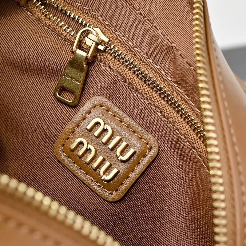 All categories Official website "Brand Women's Bags" Women's Bags 💙 miumiu 2025 new MIUMIU handbags