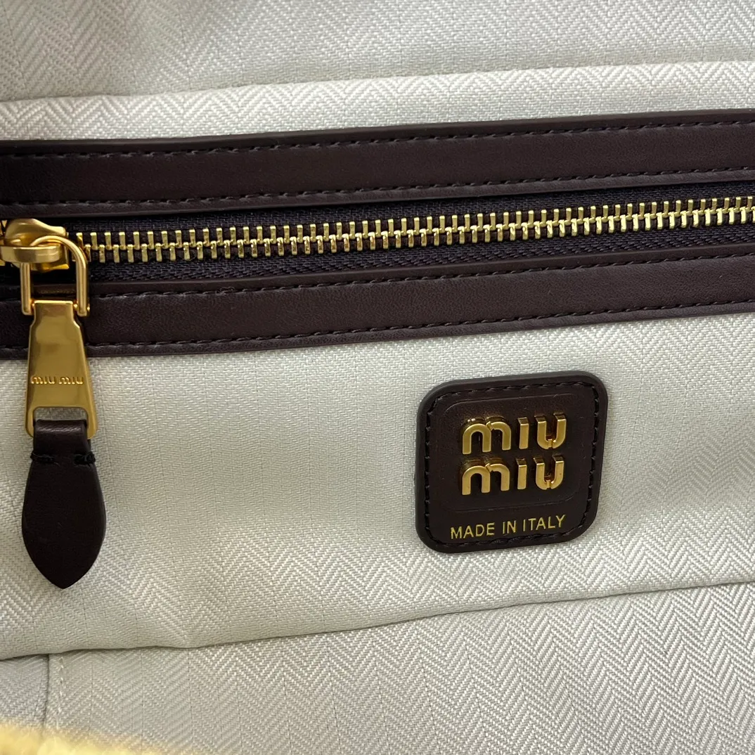 All categories Official website "Brand Women's Bags" Women's Bags 💙 miumiu 2025 new miumiu handbags