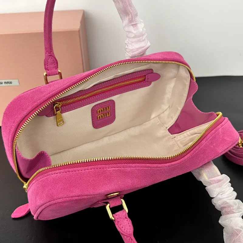 All categories Official website "Brand Women's Bags" Women's Bags 💙 miumiu 2025 new miumiu handbags