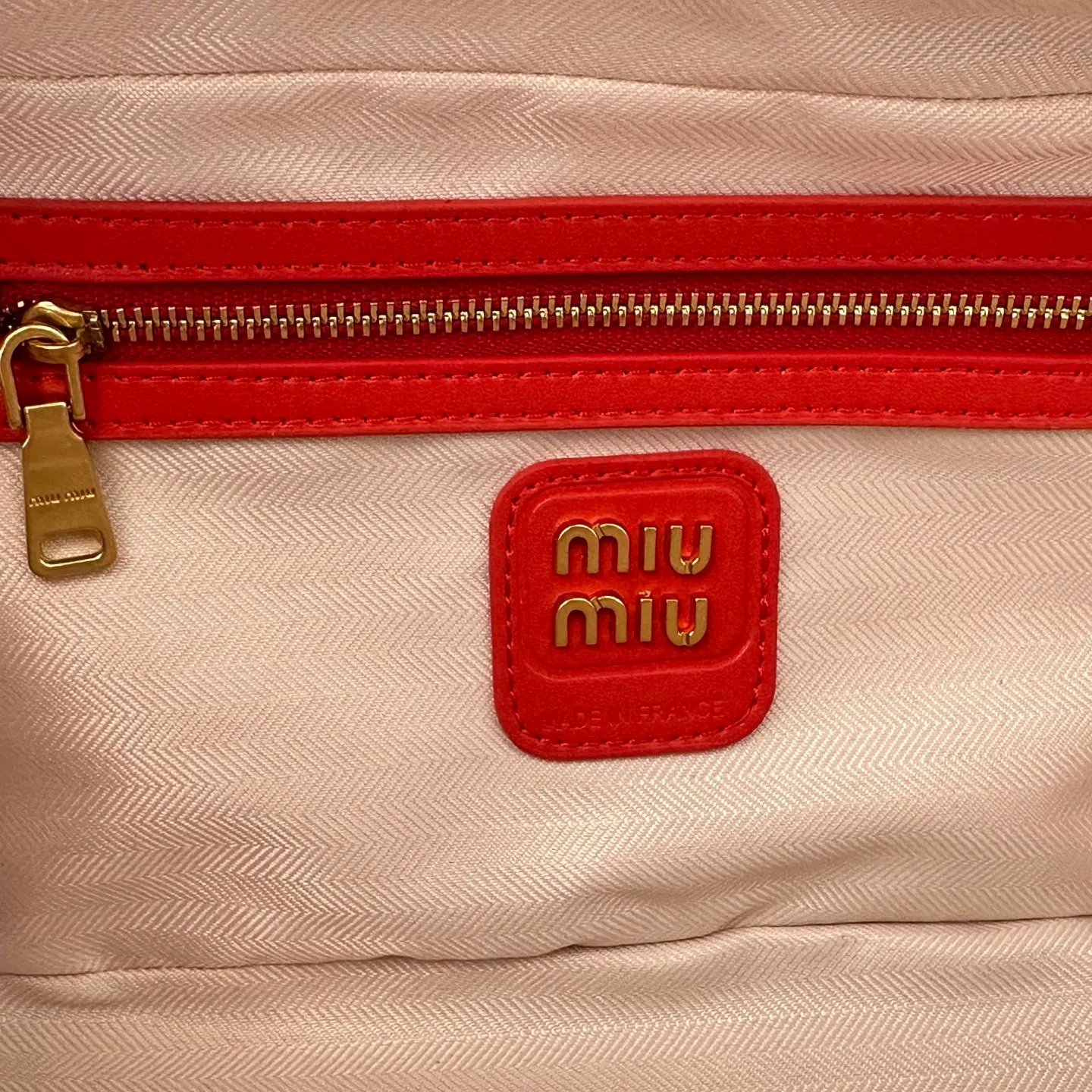 All categories Official website "Brand Women's Bags" Women's Bags 💙 miumiu 2025 new miumiu handbags