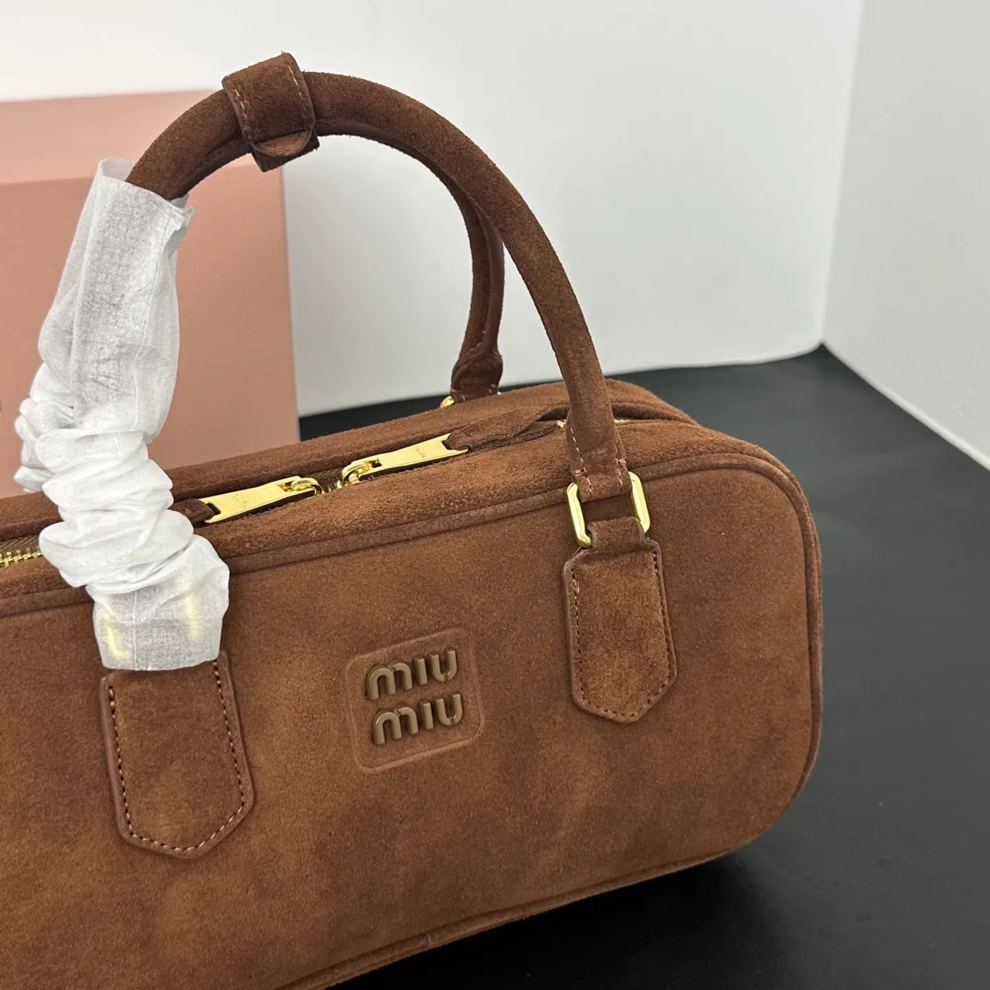 All categories Official website "Brand Women's Bags" Women's Bags 💙 miumiu 2025 new miumiu handbags
