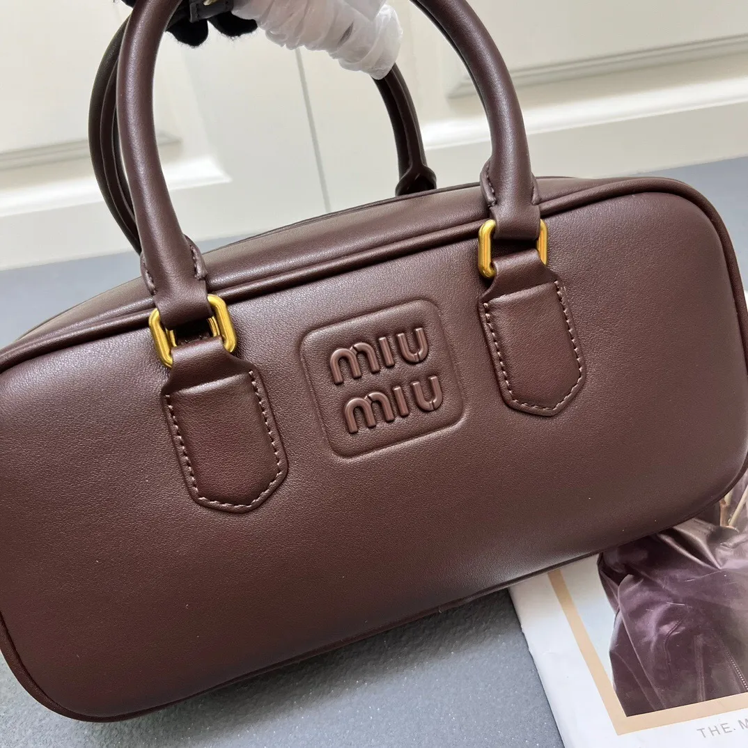 All Categories Official Website "Brand Women's Bags" Women's Bags 💙 miumiu 2025 new MIUMIU bowling bag