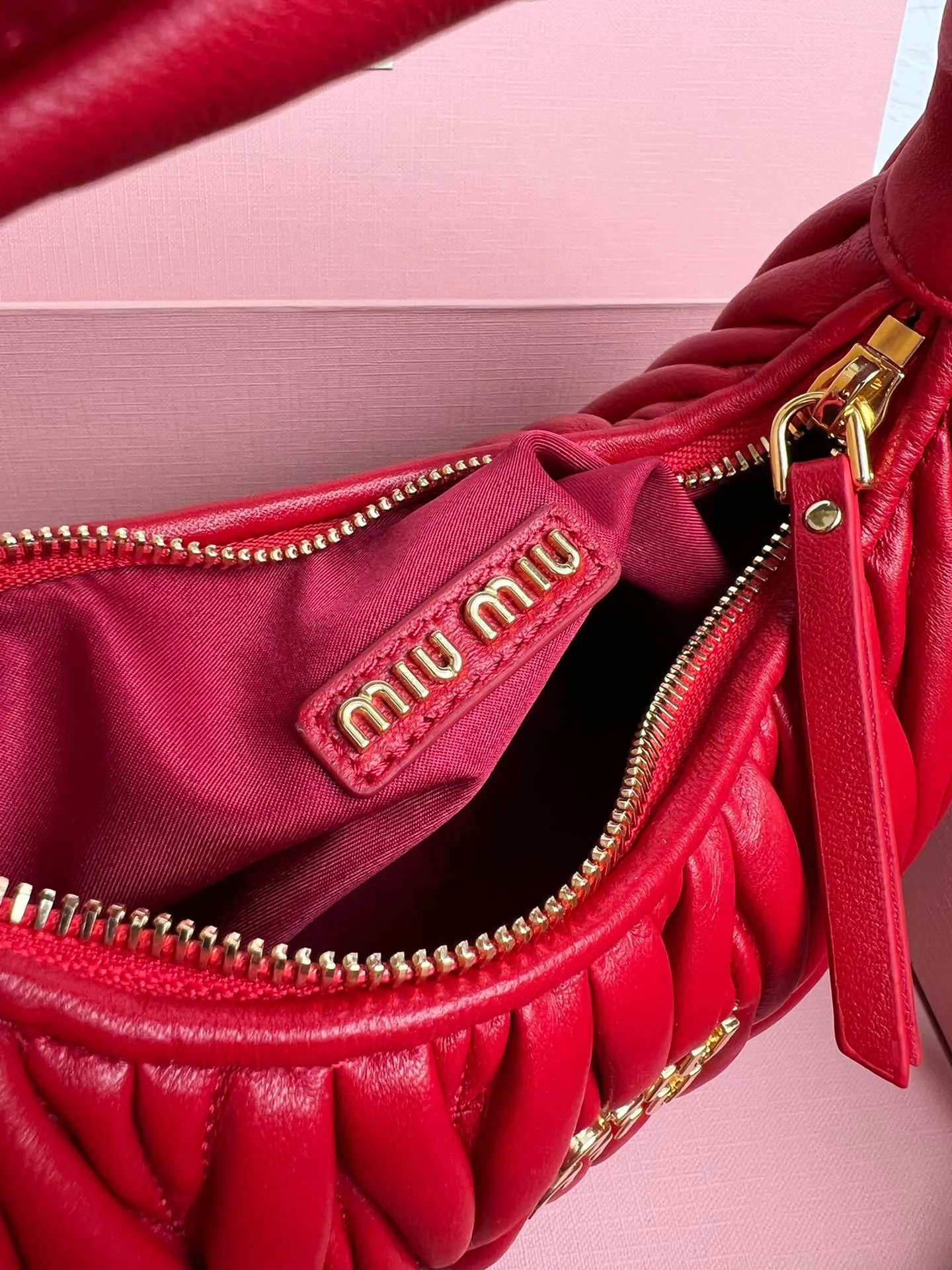 All Categories Official Website "Brand Women's Bags" Women's Bags 💙 miumiu 2026 Official Website MIUMIU Handbags