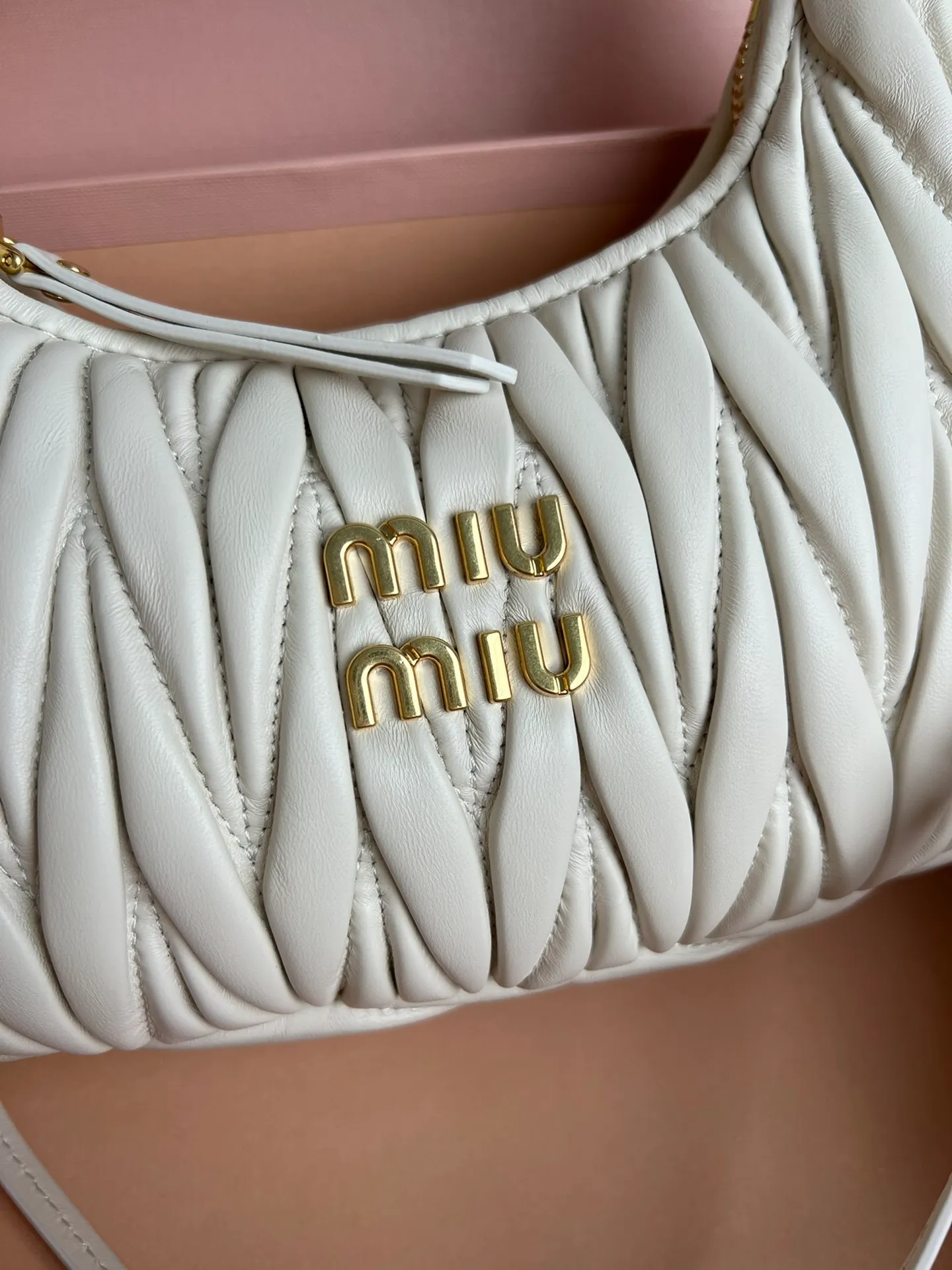 All Categories Official Website "Brand Women's Bags" Women's Bags 💙 miumiu 2026 Official Website MIUMIU Handbags