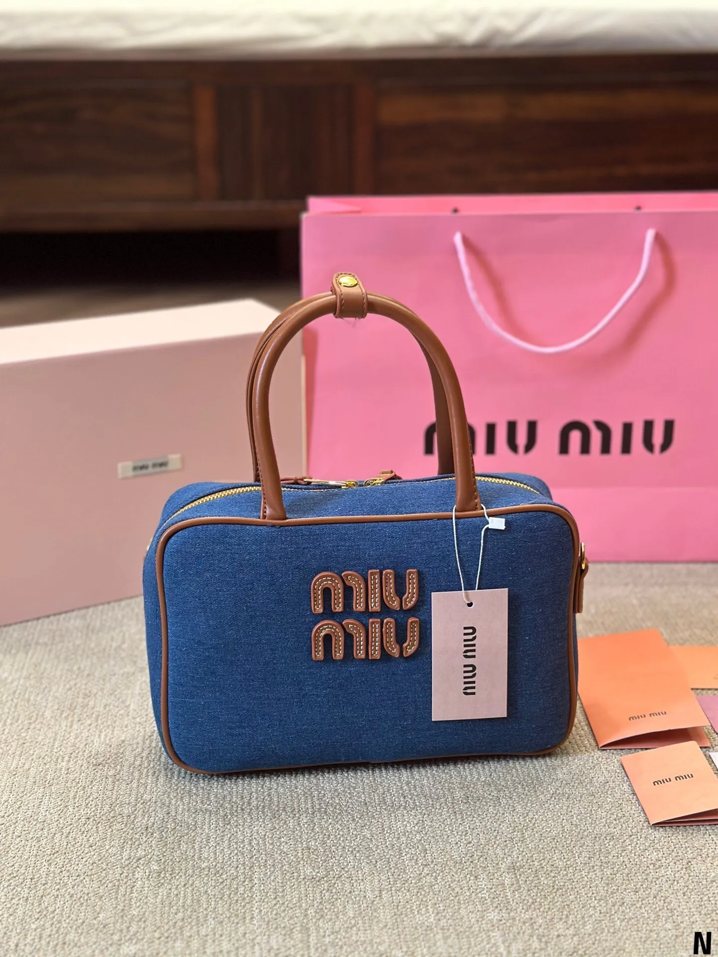 All Categories Official Website "Brand Women's Bags" Women's Bags 💙 miumiu 2024 official website new MIUMIU crossbody bag