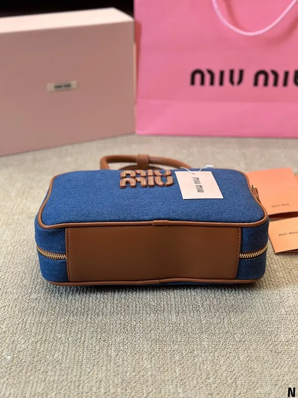 All Categories Official Website "Brand Women's Bags" Women's Bags 💙 miumiu 2024 official website new MIUMIU crossbody bag