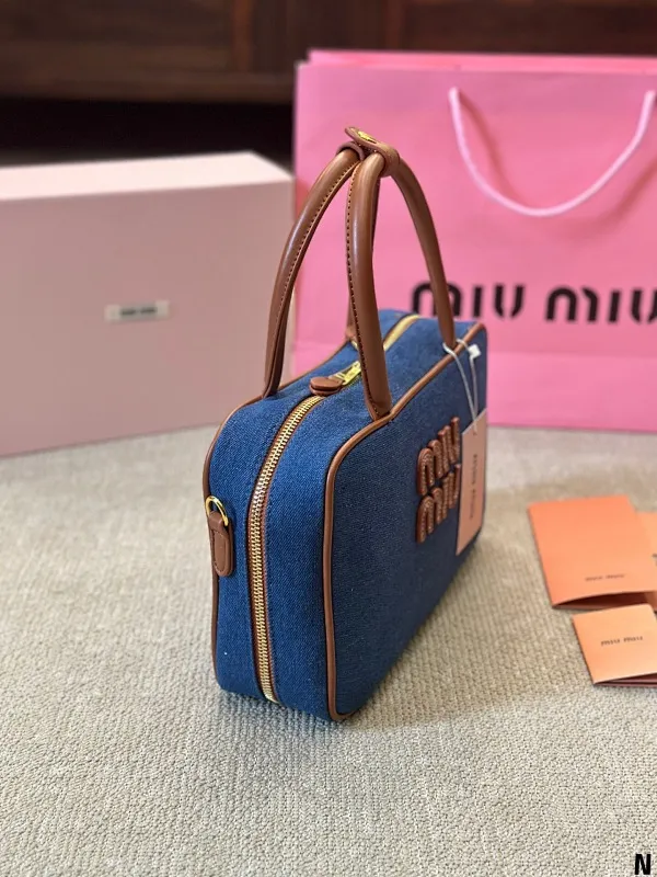 All Categories Official Website "Brand Women's Bags" Women's Bags 💙 miumiu 2024 official website new MIUMIU crossbody bag