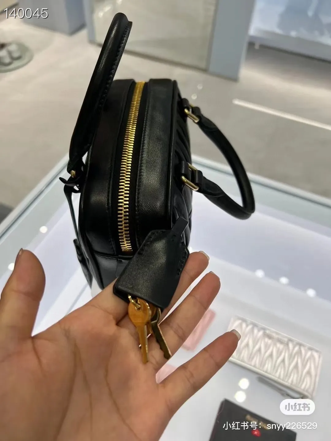 All categories Official website "Brand Women's Bags" Women's Bags 💙 miumiu 2023 new miumiu handbag wholesale