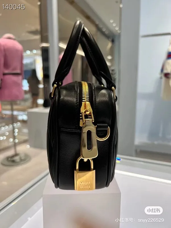 All categories Official website "Brand Women's Bags" Women's Bags 💙 miumiu 2023 new miumiu handbag wholesale
