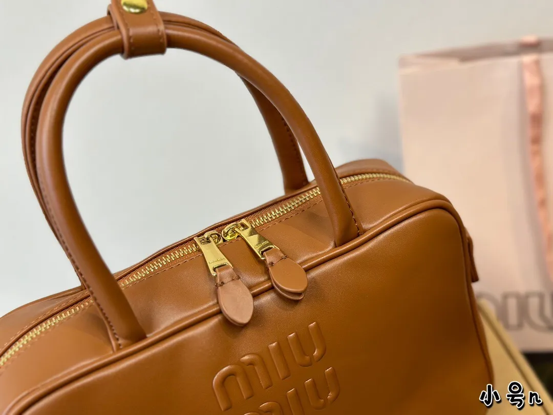 All Categories Official Website "Brand Women's Bags" Women's Bags 💙 miumiu 2024 official website new MIUMIU handbags