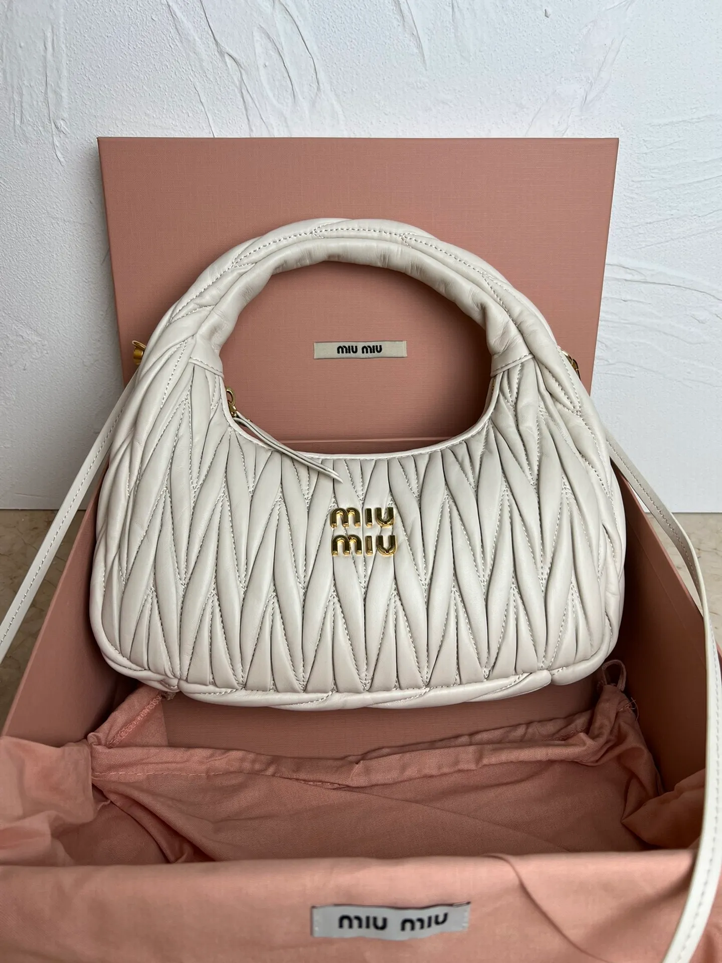 All Categories Official Website "Brand Women's Bags" Women's Bags 💙 miumiu 2026 Official Website MIUMIU Handbags