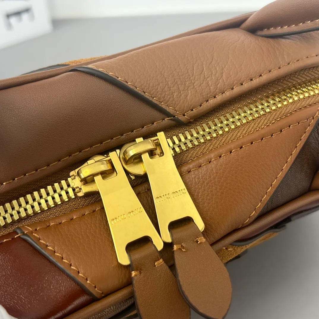 All categories Official website "Brand Women's Bags" Women's Bags 💙 miumiu 2025 new miumiu handbags