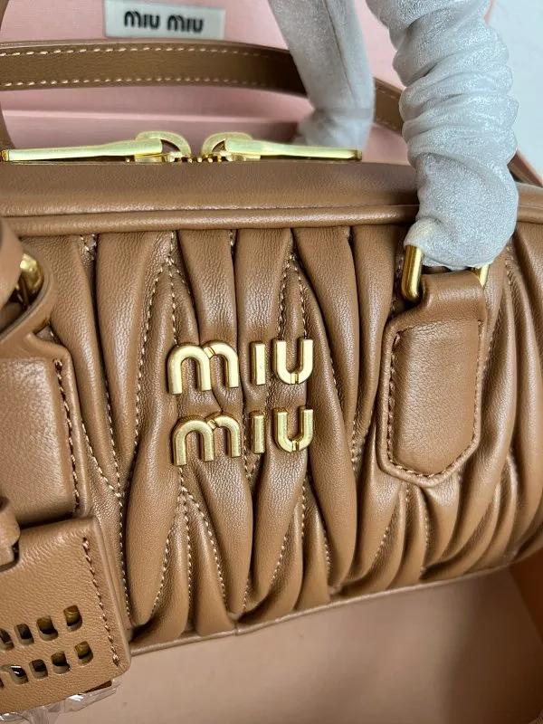 All Categories Official Website "Brand Women's Bags" Women's Bags 💙 miumiu 2026 Official Website MIUMIU Crossbody Bag
