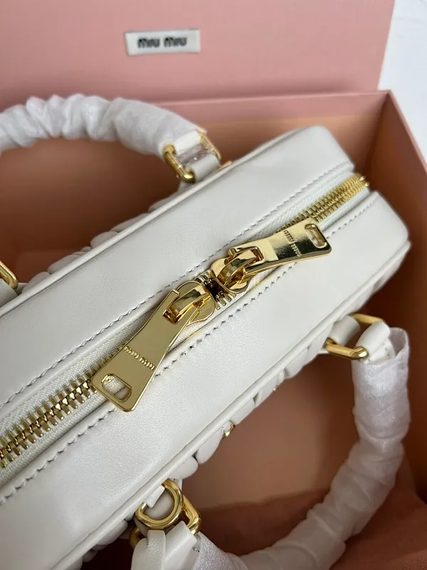 All Categories Official Website "Brand Women's Bags" Women's Bags 💙 miumiu 2026 Official Website MIUMIU Crossbody Bag