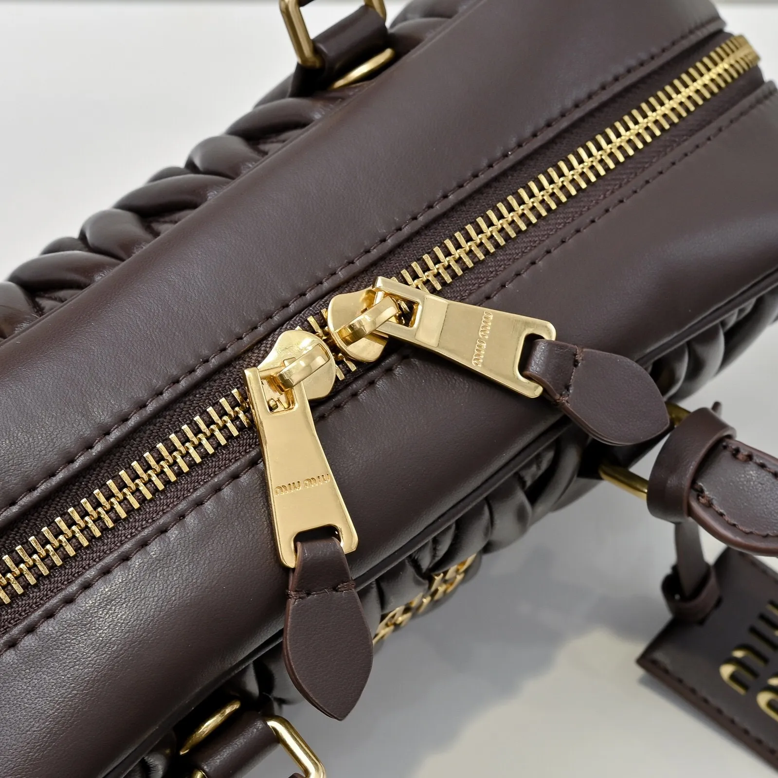 All categories Official website "Brand Women's Bags" Women's Bags 💙 miumiu 2025 new MIUMIU handbags