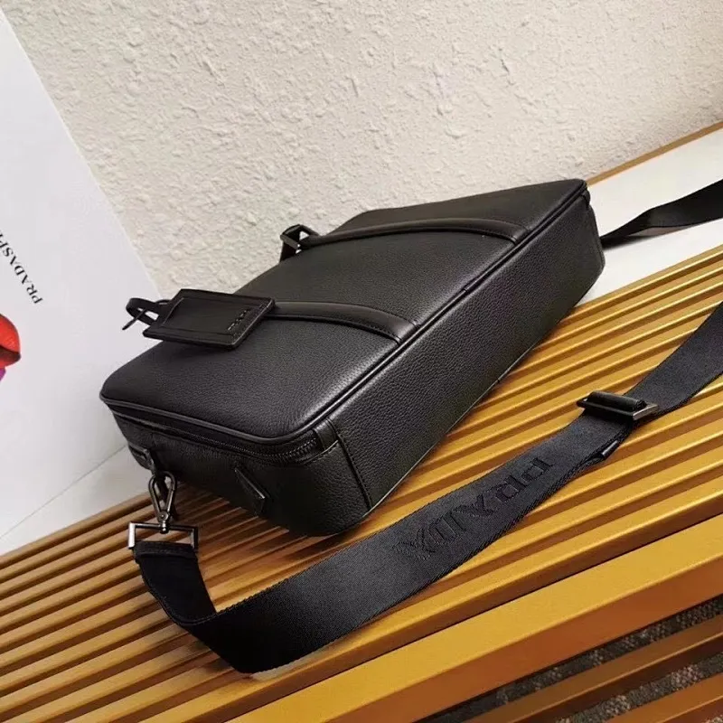 All categories 💚 Top version men’s bag 💚 PRADA 2023 official latest version PRADA briefcase