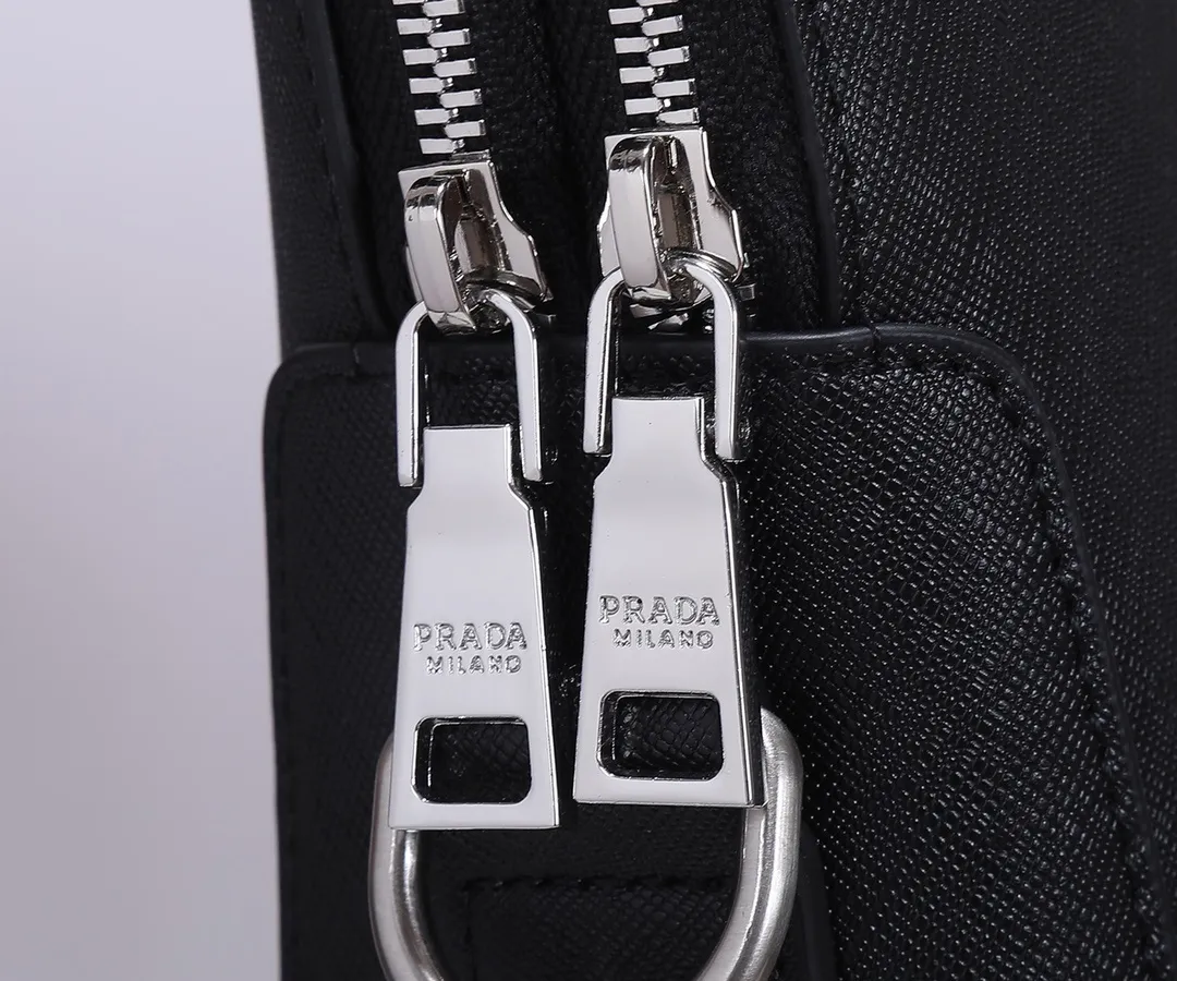 All Categories 💚 Top Version Men’s Bags 💚 PRADA 2026 Official Latest Version Prada Briefcase