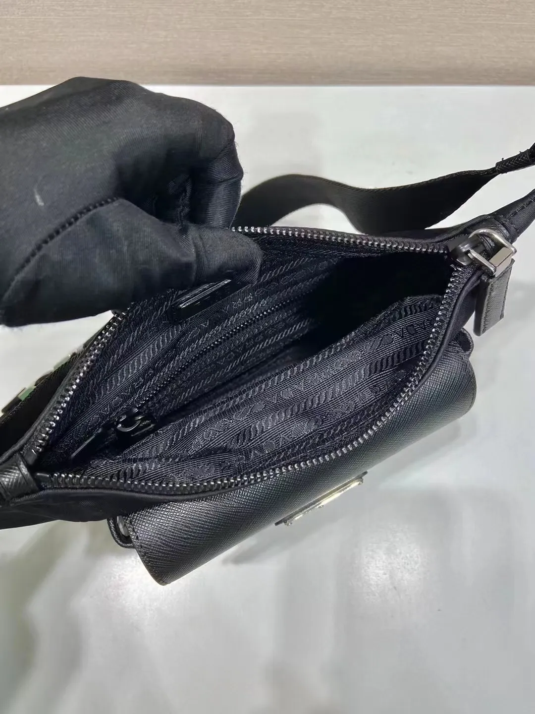 All Categories 💚 Top Version Men’s Bags 💚 PRADA 2026 New Prada Crossbody Bag