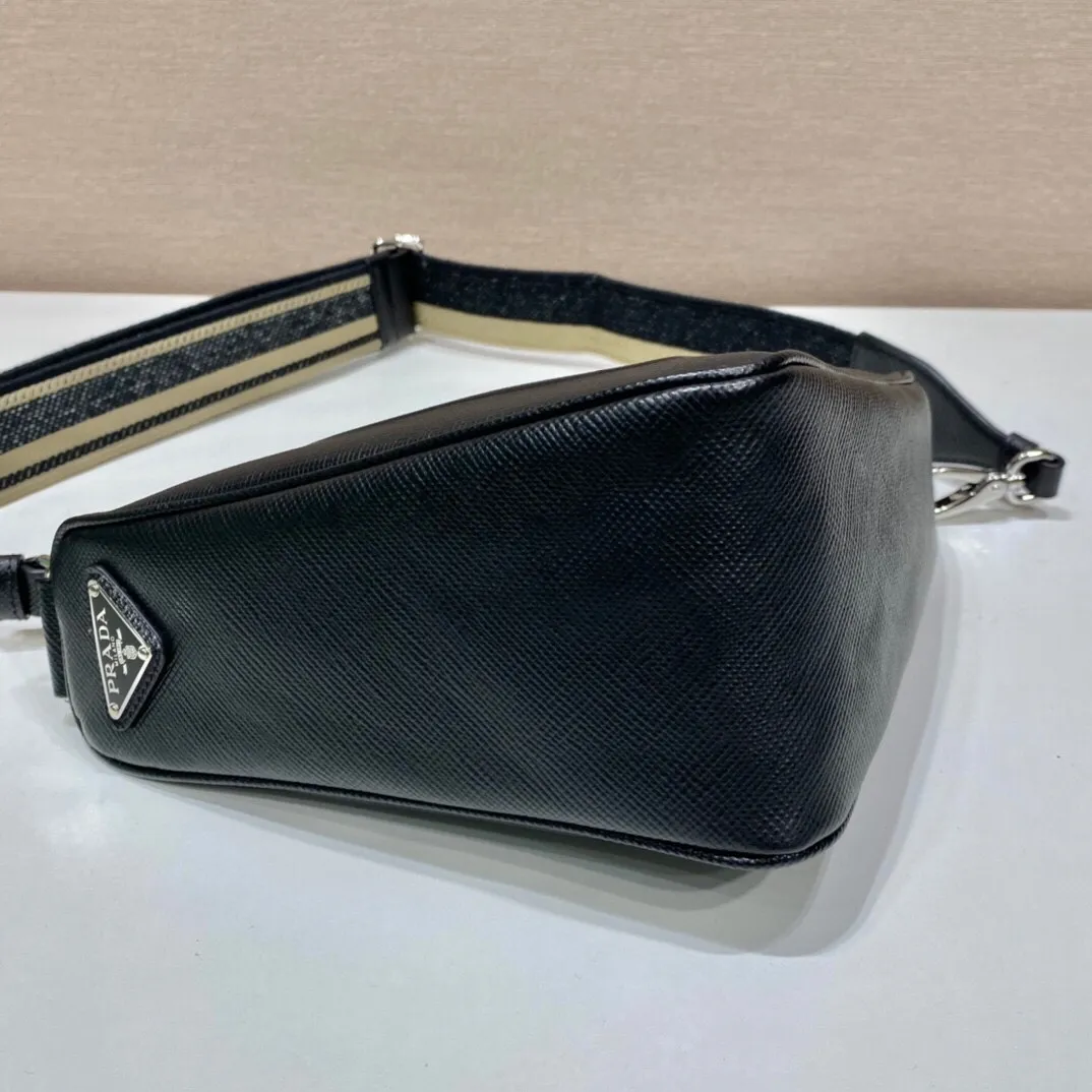 All Categories 💚 Top Version Men’s Bags 💚 PRADA 2024 New Prada Crossbody Bag
