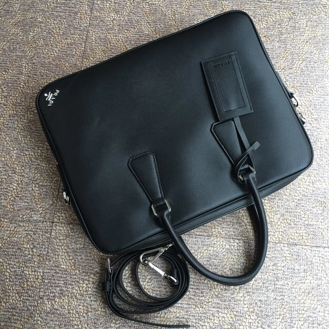 All Categories 💚 Top Version Men’s Bags 💚 PRADA 2026 Official Latest Version Prada Briefcase