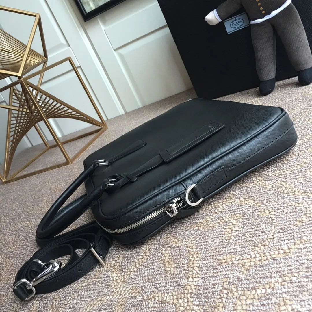 All Categories 💚 Top Version Men’s Bags 💚 PRADA 2026 Official Latest Version Prada Briefcase