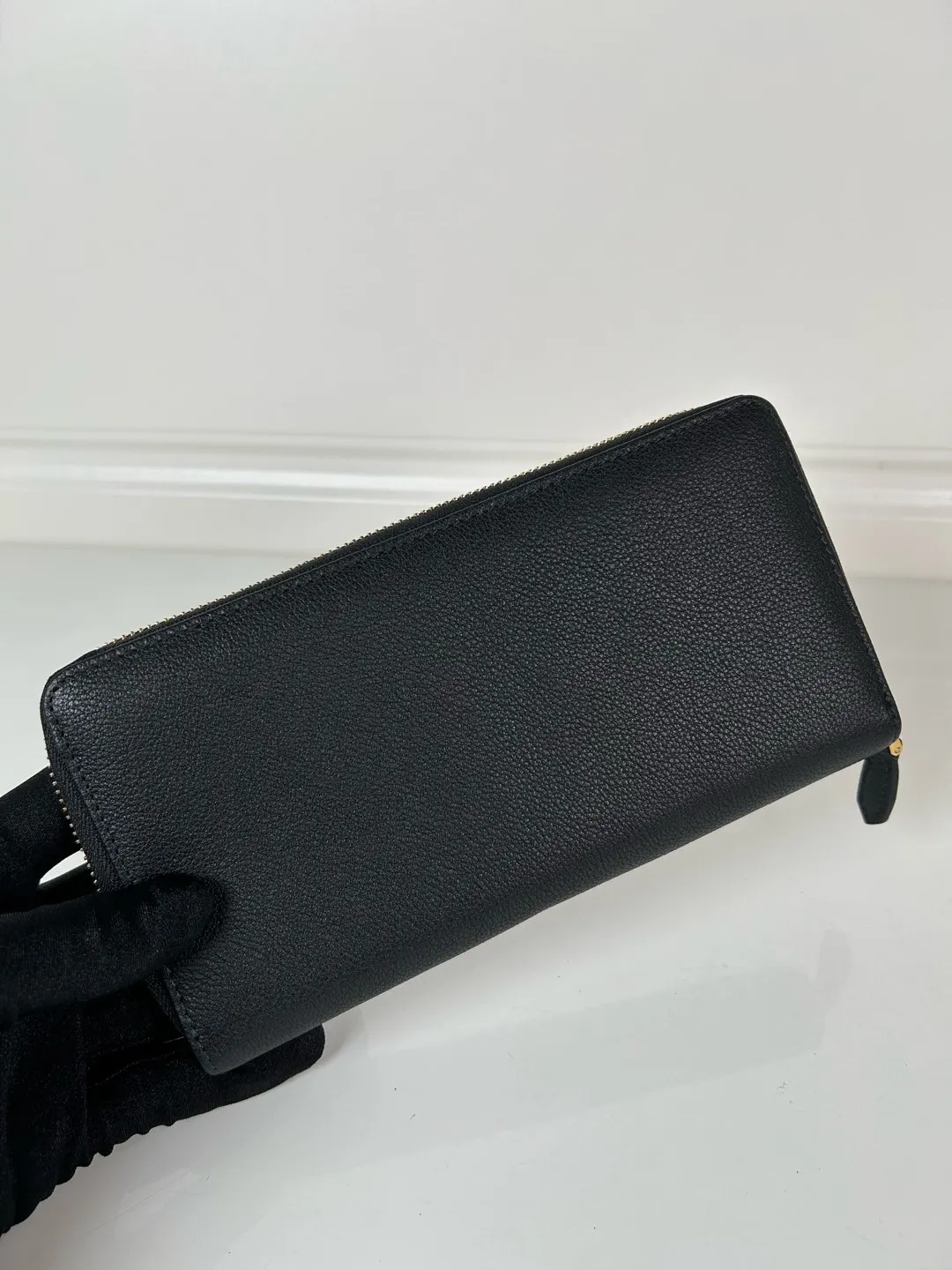 💰600, P Home➡️Deer grain leather single zipper wallet, model 1ML506, unisex style, imported deer grain leather➕original hardware production, 175 OEM, 20x10.3cm