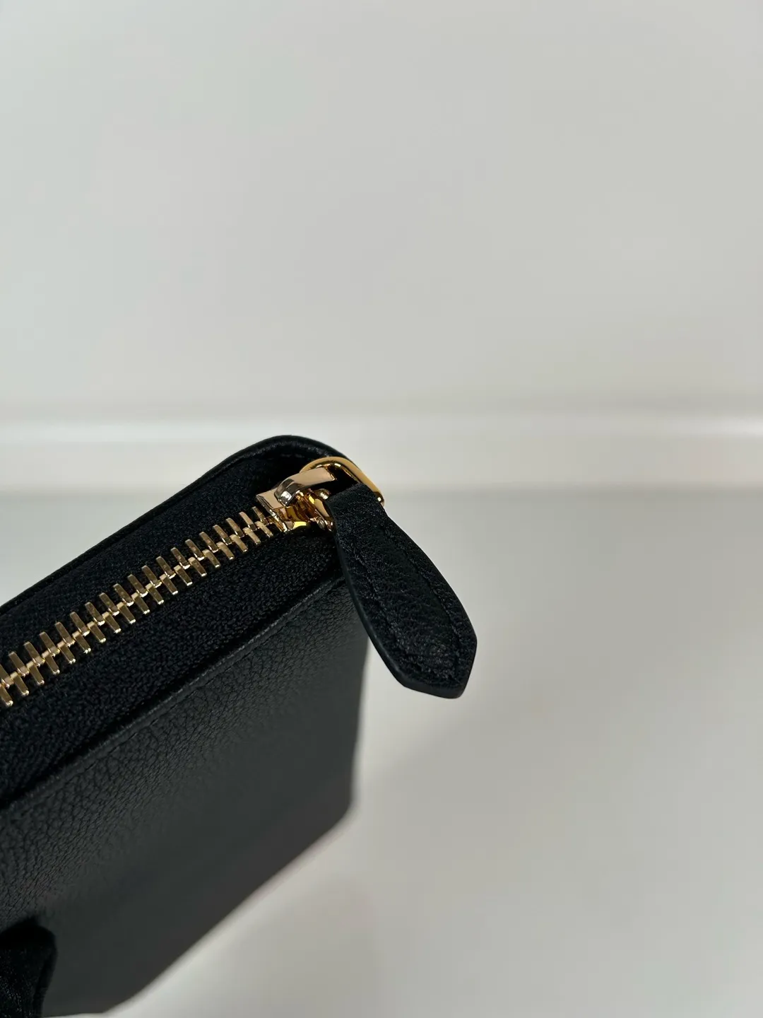 💰600, P Home➡️Deer grain leather single zipper wallet, model 1ML506, unisex style, imported deer grain leather➕original hardware production, 175 OEM, 20x10.3cm