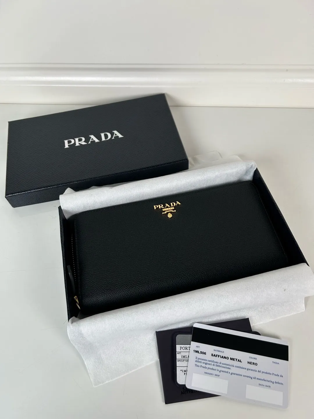💰600, P Home➡️Deer grain leather single zipper wallet, model 1ML506, unisex style, imported deer grain leather➕original hardware production, 175 OEM, 20x10.3cm
