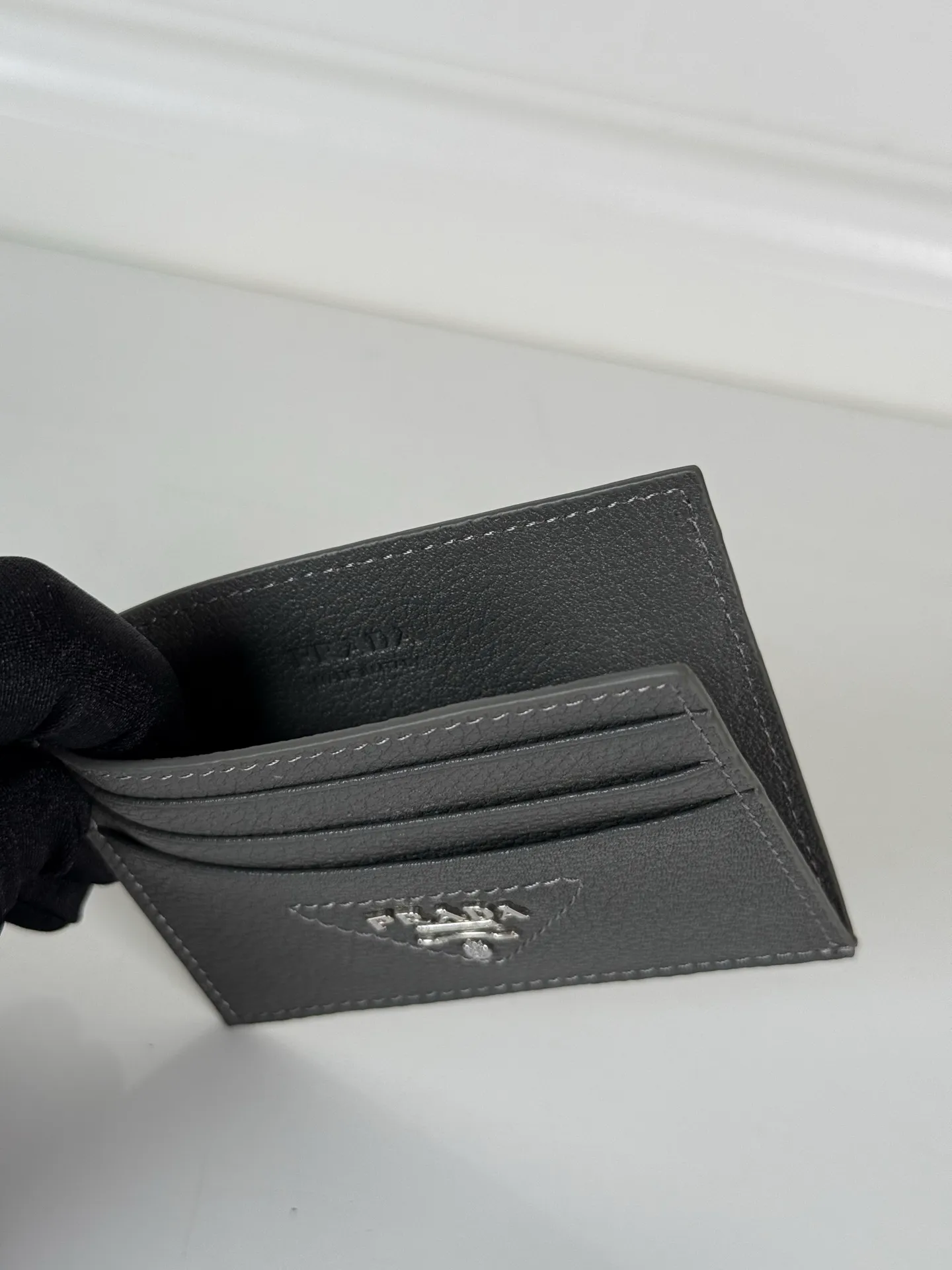 💰300, P Home➡️Men’s upgraded deerskin card holder, gray, model 2MC223, best-selling model on behalf of purchase, great gift