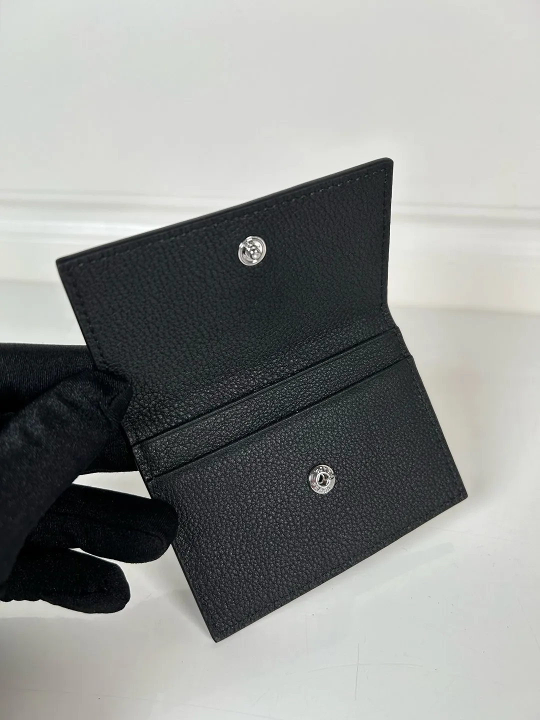 💰320, P Home ➡️ Unisex small card holder, black, model: 1MF028, original quality, imported deerskin texture, 2 card slots, can hold multiple cards, size 10×7cm, actual shot, what you see is what you get