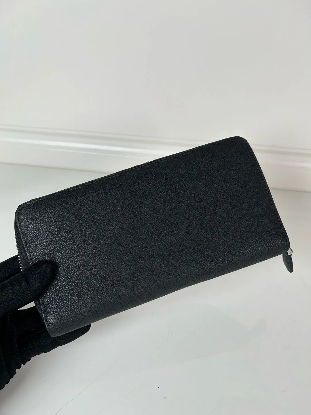 💰600, P Home➡️Deer grain leather single zipper wallet, model 1ML506, unisex model, imported fine deer grain leather➕original hardware production, 175 OEM, 20x10.3cm