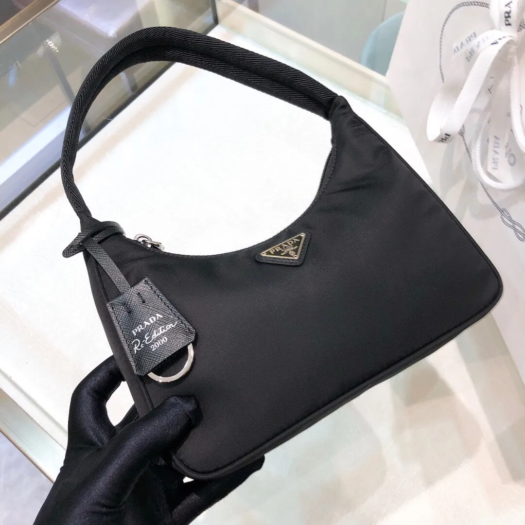 All Categories Official Website "Brand Women's Bags" Women's Bags 💙 PRADA 2022 Official New Prada Underarm Bag Wholesale 58001700 Original Order Quality Size: 22-17-6CM