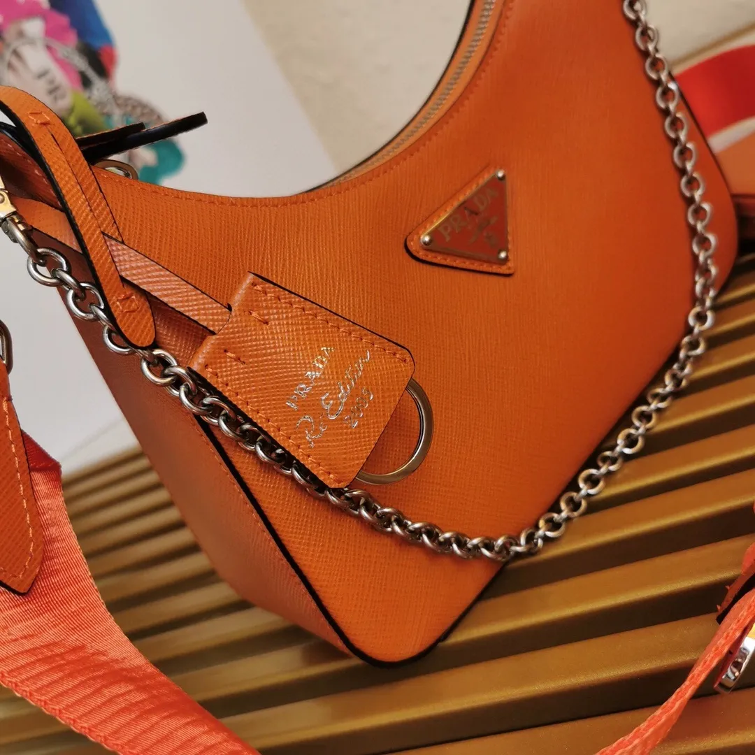 All categories Official website "Brand Women's Bags" Women's Bags 💙 PRADA 2022 official new Prada crossbody bag wholesale 58003000 Original order quality Size: 23-17-6.5CM