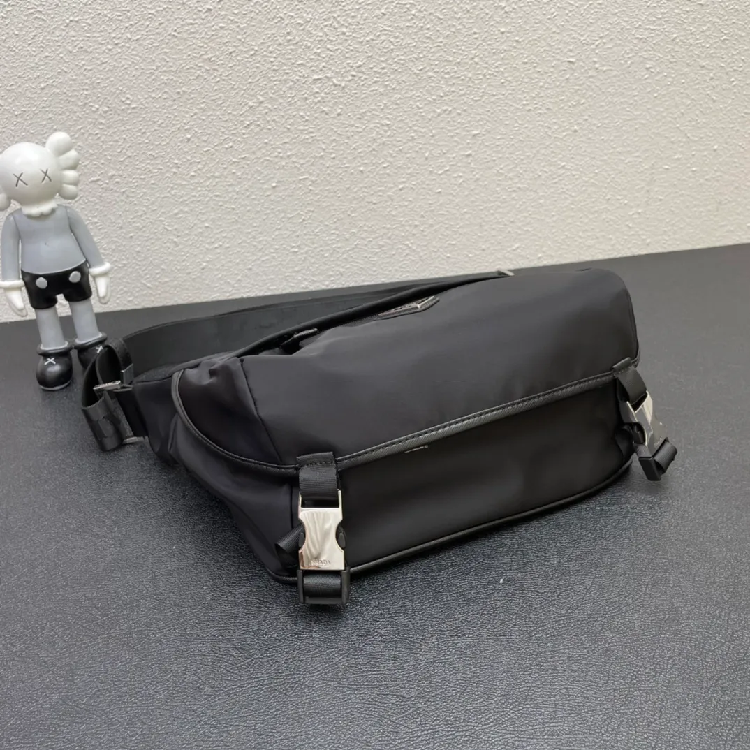 All categories Official website "Brand Women's Bags" Women's Bags 💙 PRADA replica PRADA, fine imitation PRADA bags, PRADA shoulder bags, 2023 official latest version PRADA crossbody bag, bag factory, original material, size: 30-20-15CM