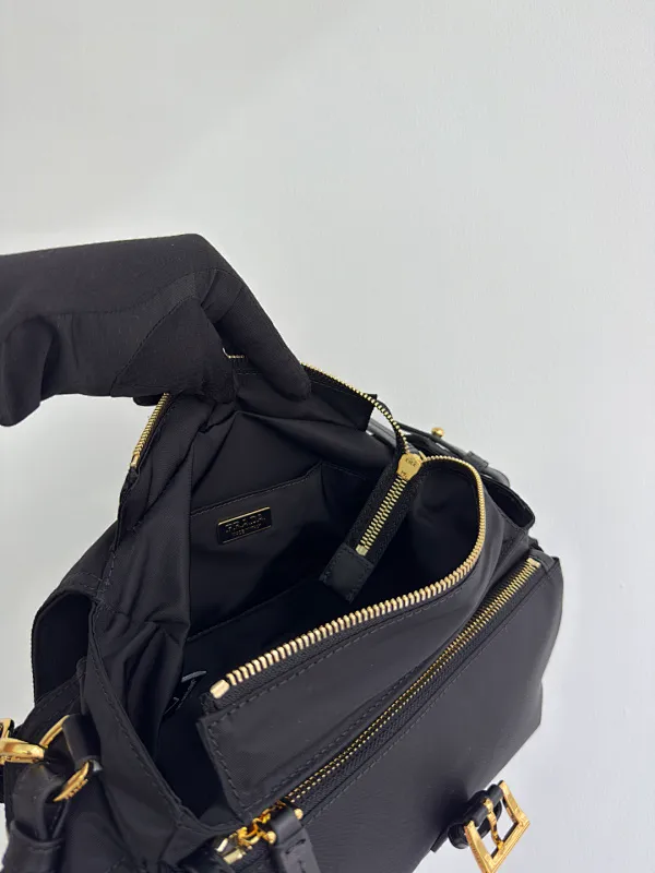 All Categories Official Website "Brand Women's Bags" Women's Bags 💙 PRADA 2025 New Prada Crossbody Bag