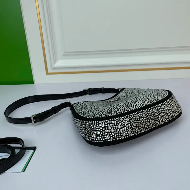 All categories Official website "Brand Women's Bags" Women's Bags 💙 PRADA 2022 official new Prada calfskin armpit bag wholesale 58001700 High quality Size: 25CM